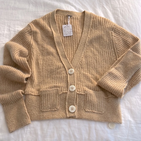NWT Free People Mimosa Cardi Cardigan Sweater in Taupe - Picture 5 of 8